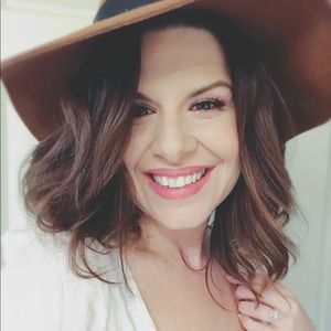 Meet your Posher, Beth